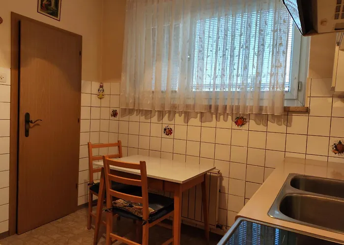 Tristan@home Apartment *